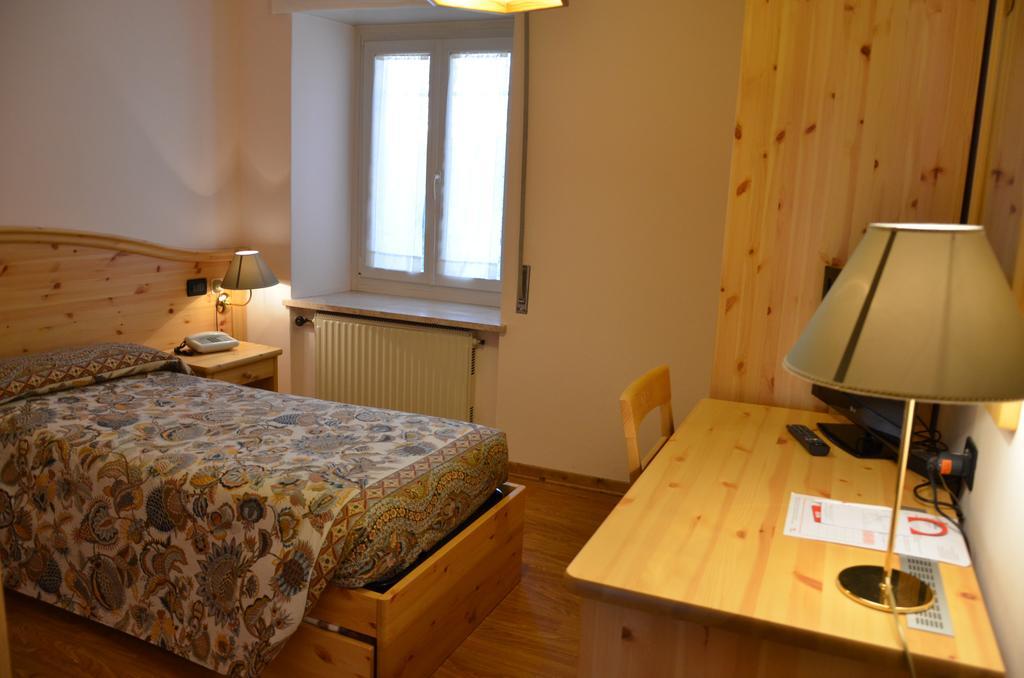 Albergo Cavallino Pieve di Cadore Room photo